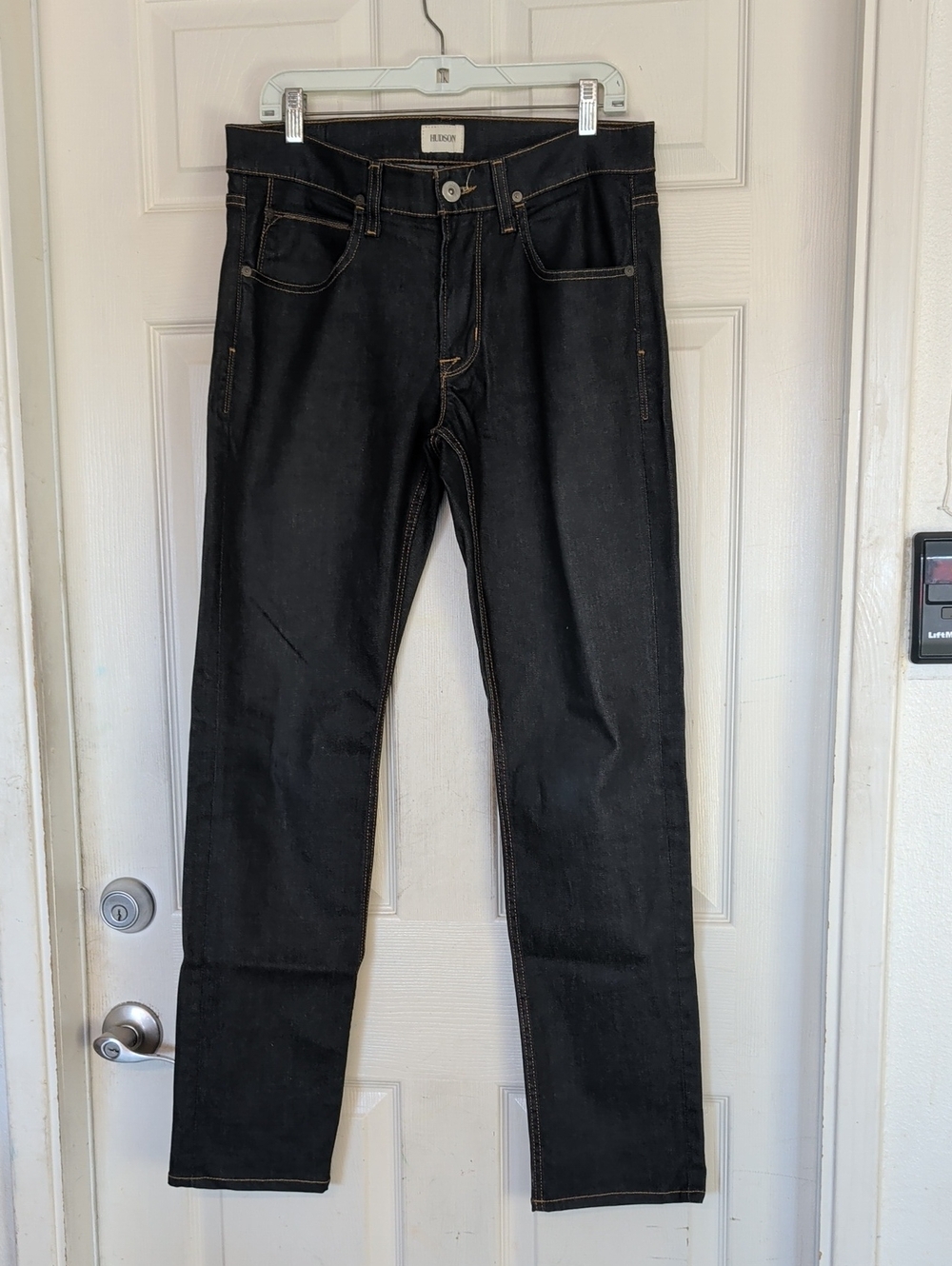 Hudson Jeans Mens 31  Blue Dark Wash Blake Slim Straight Zip Fly Denim Stretch